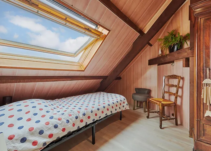 Les Pieds Dans L'eau By Interhome Casa de Férias *