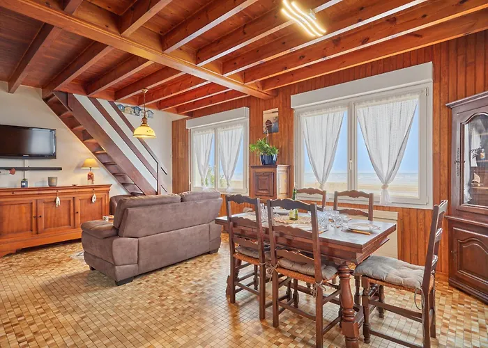 Les Pieds Dans L'eau By Interhome * Quinéville